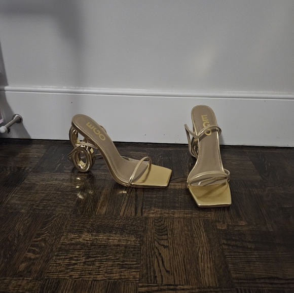 Ego Shoes Gold Square Toe Heels - Picture 2 of 3